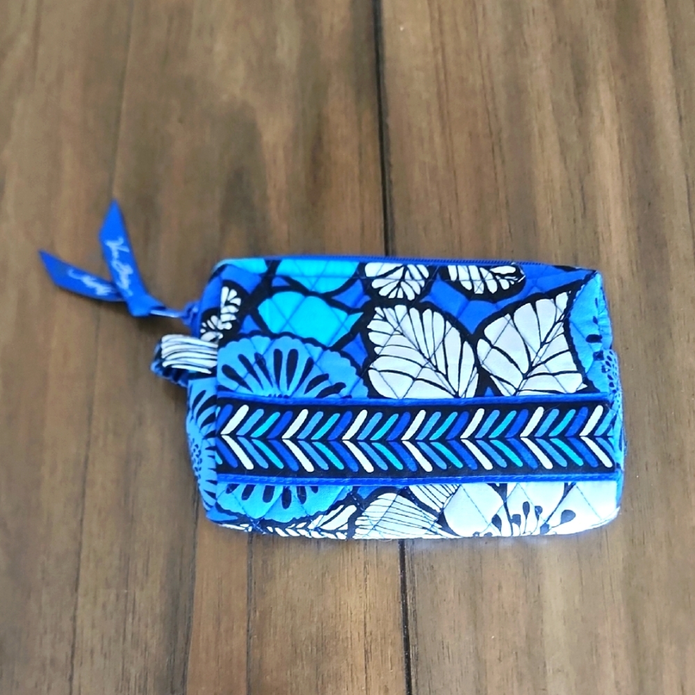 Vera Bradley Blue Bayou Cosmetic Travel Bag NWOT